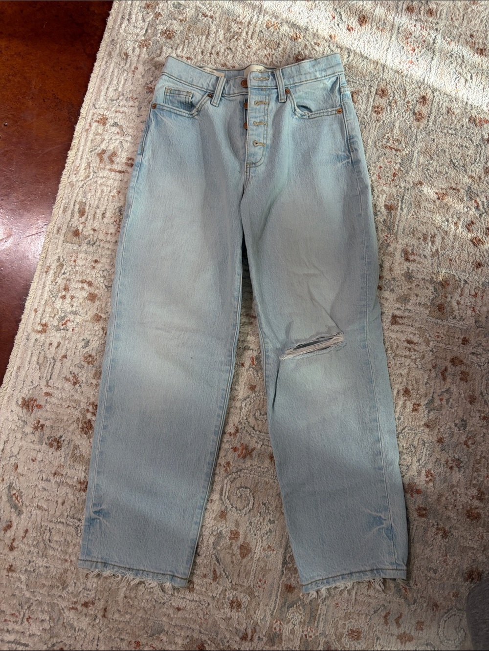 Light Wash High Rise Jeans